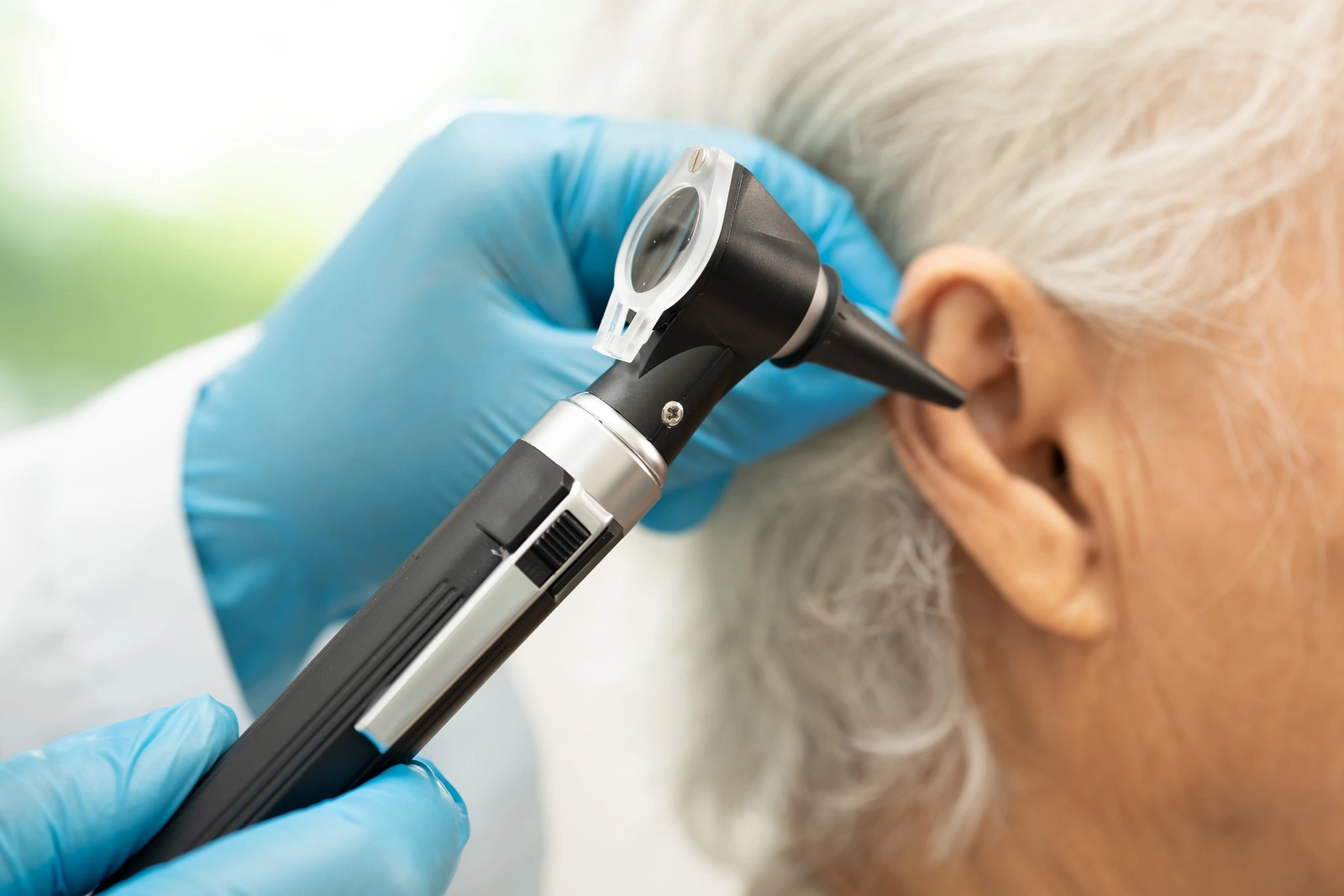microsuction London – Safe, Gentle, and Professional Ear Wax Removal Solutions